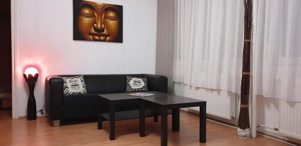 Goldapartman Salgótarján Exteriér fotografie