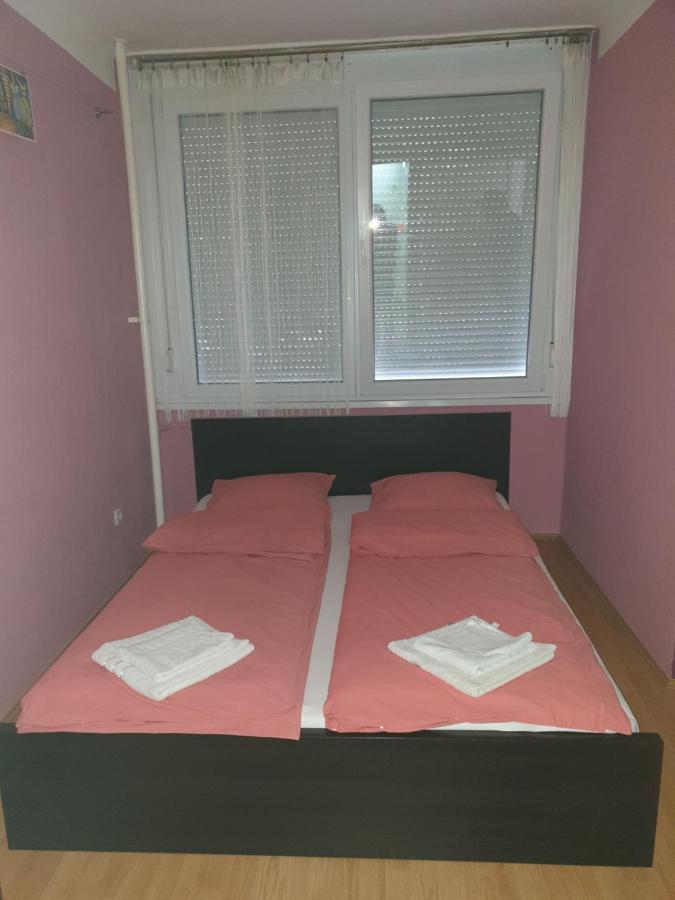 Goldapartman Salgótarján Exteriér fotografie