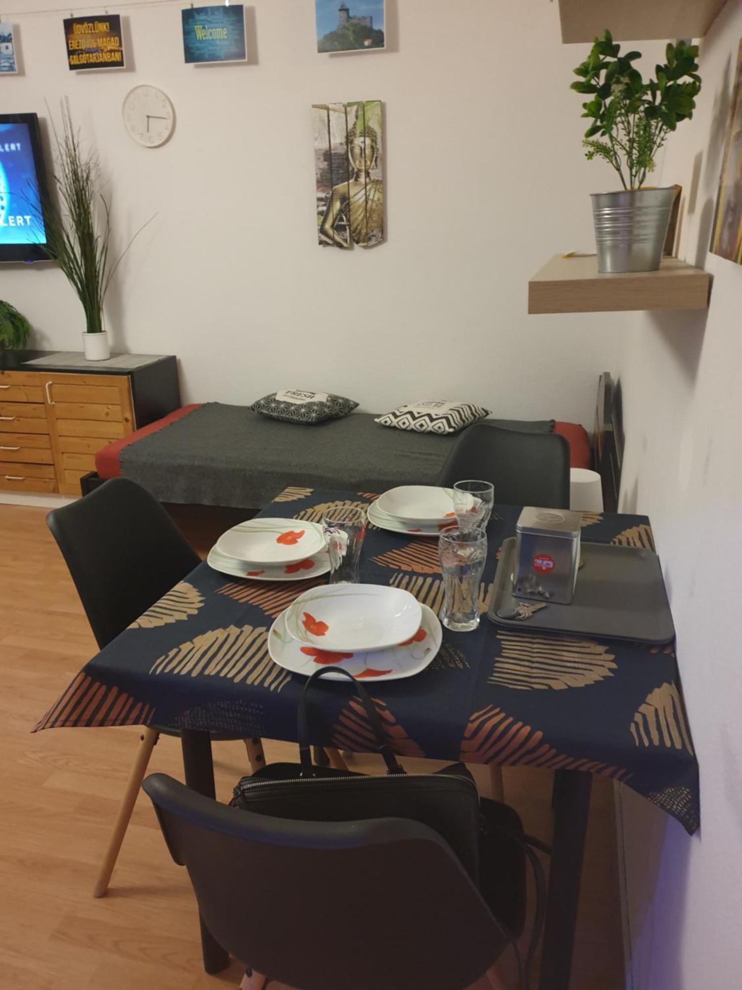 Goldapartman Salgótarján Exteriér fotografie
