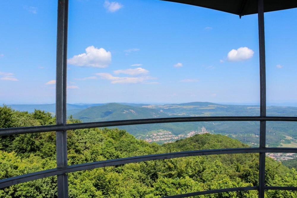 Goldapartman Salgótarján Exteriér fotografie